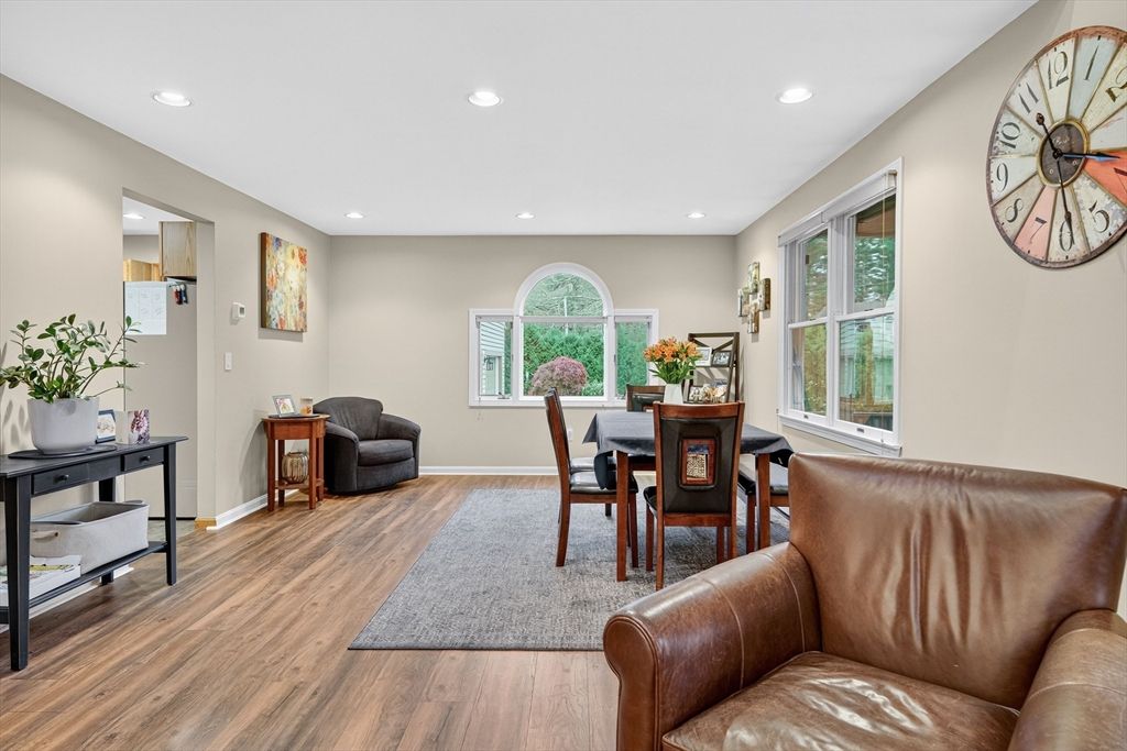 Dining room, Interior, Recessed Lighting, Wood Texture Flooring