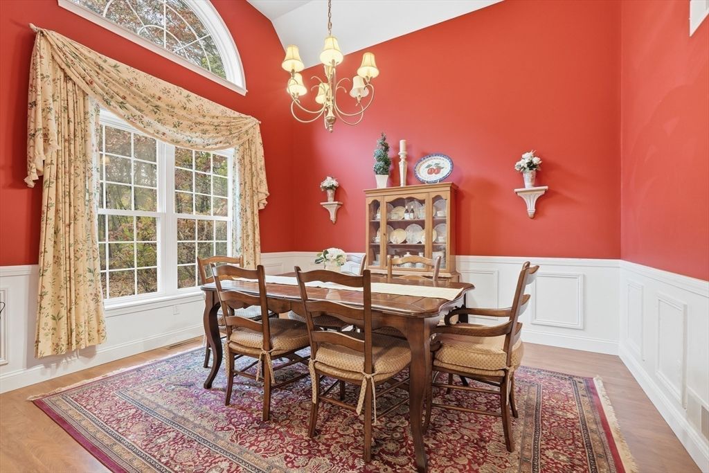 Chandelier, Dining room, Interior, Wood Texture Flooring