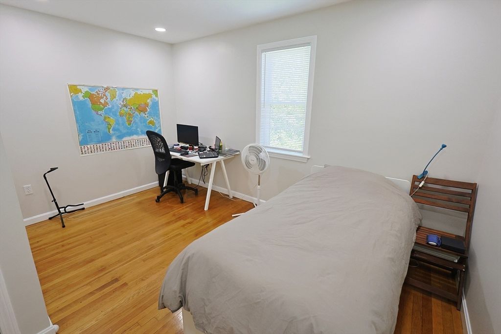 Bedroom, Home Office, Interior, Recessed Lighting, Wood Texture Flooring