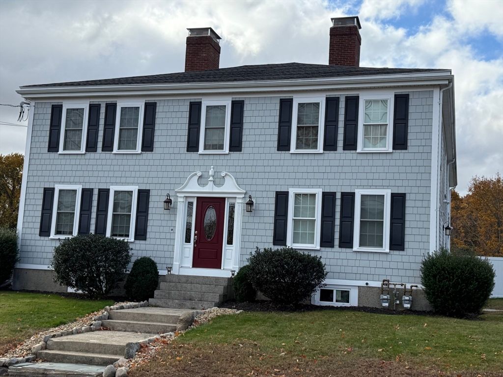 Exterior, Facade, Georgian