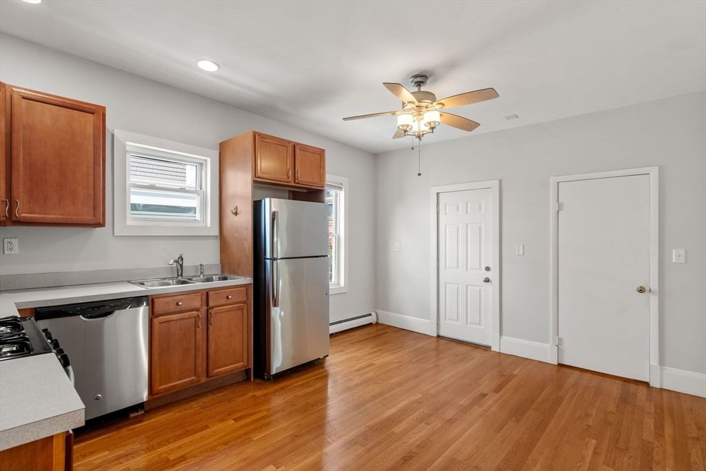Interior, Kitchen, Recessed Lighting, Wood Texture Flooring