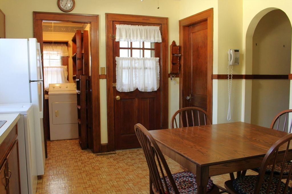 Dining room, Interior, Washer