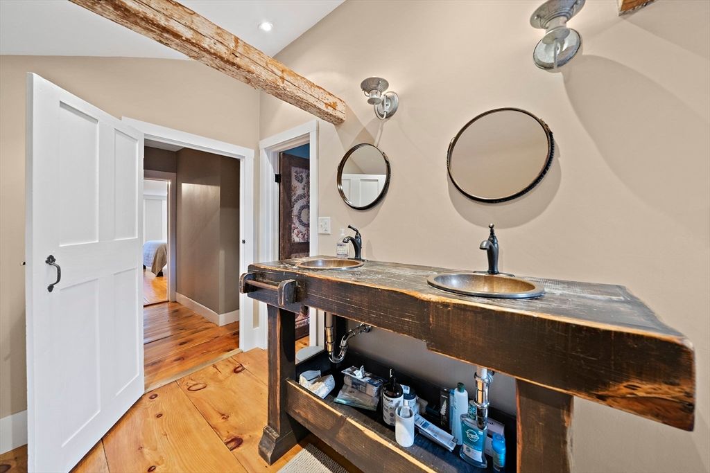 Bathroom, Dual Sink Vanities, Interior, Wood Texture Flooring