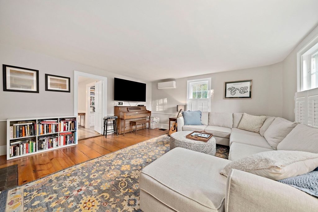 Interior, Living room, Piano, Wood Texture Flooring