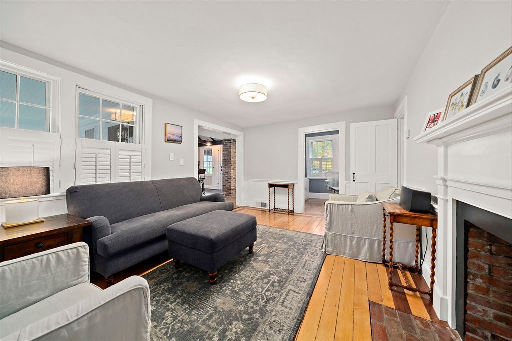 Fireplace, Interior, Living room, Stone Walls, Wood Texture Flooring