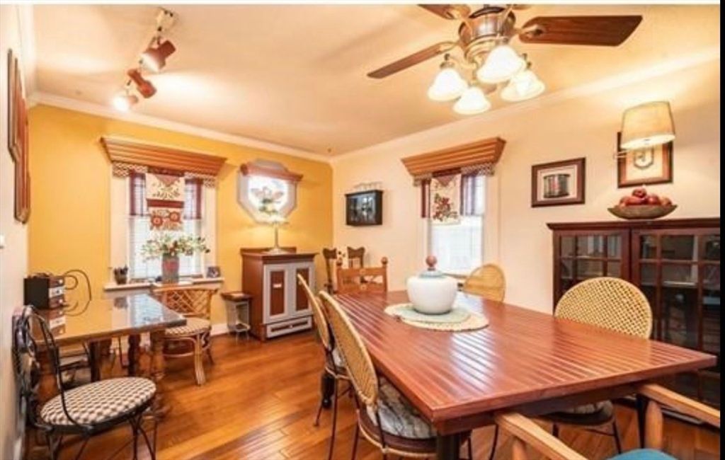 Dining room, Interior, Wood Texture Flooring