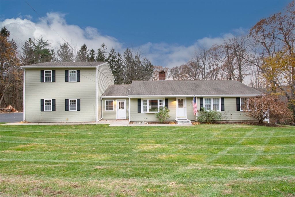 Backyard, Exterior, Facade, Georgian