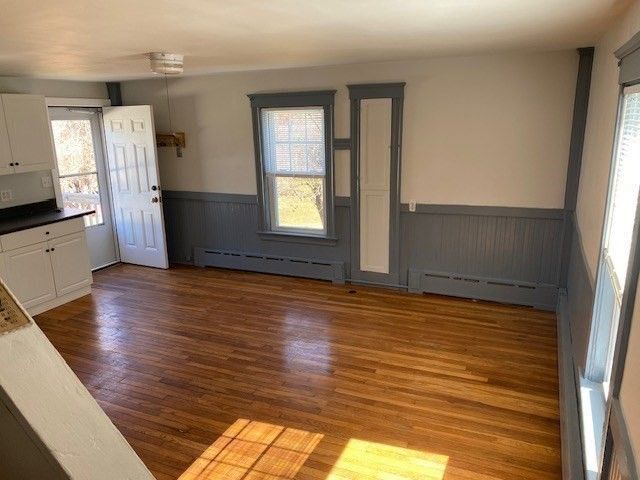 Empty room, Interior, Kitchen, Pendant Lights, Wood Texture Flooring