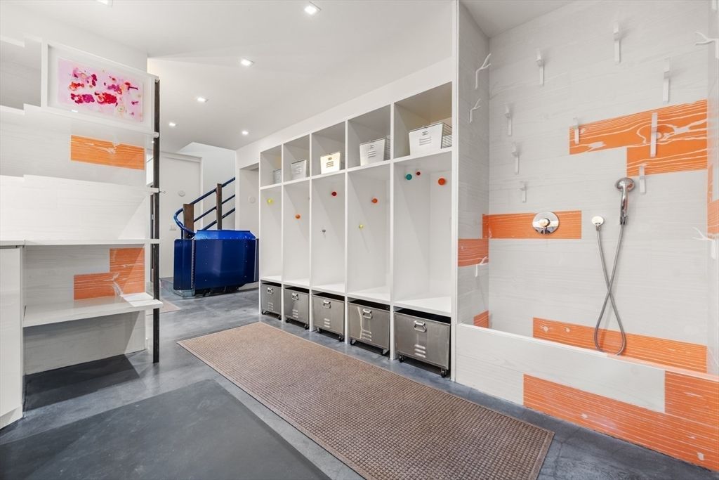 Interior, Recessed Lighting