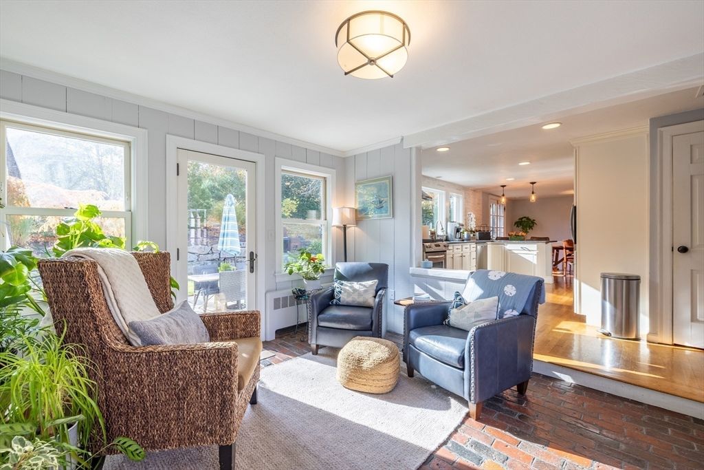 Interior, Kitchen, Living room, Pendant Lights, Recessed Lighting