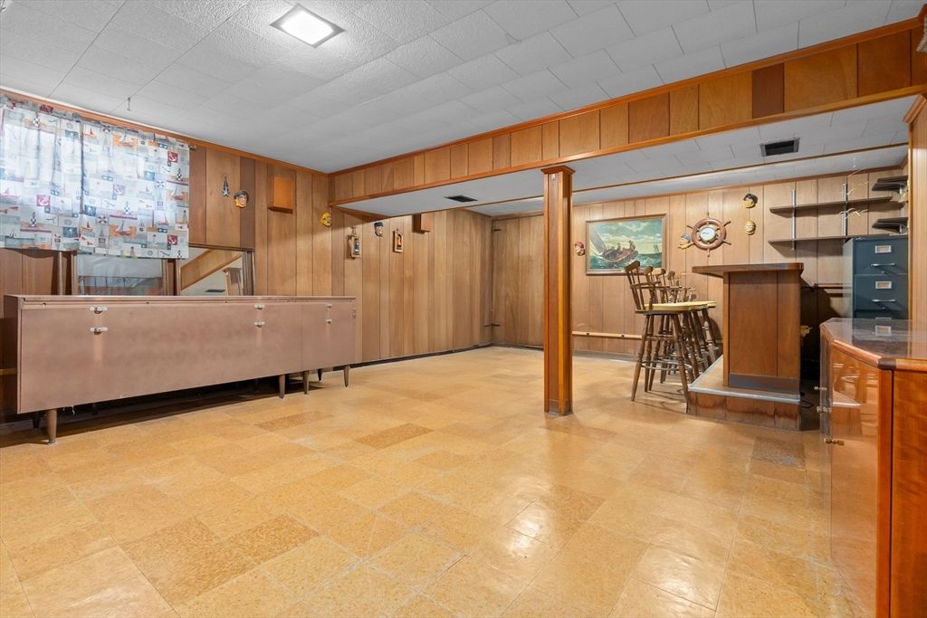 Interior, Wooden Walls