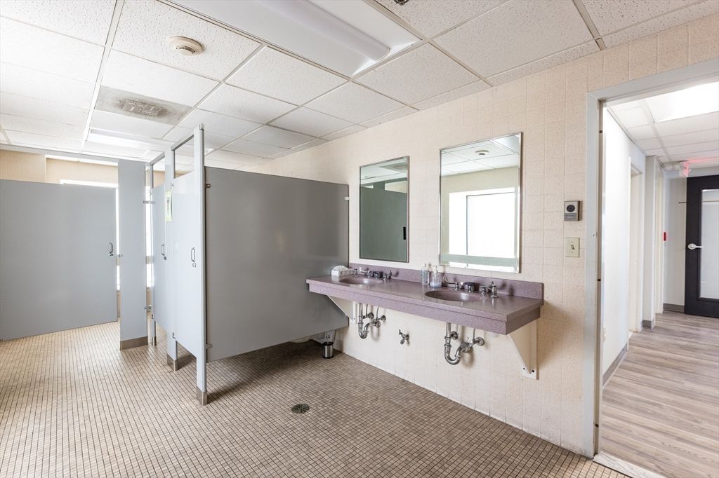 Bathroom, Interior, Wood Texture Flooring