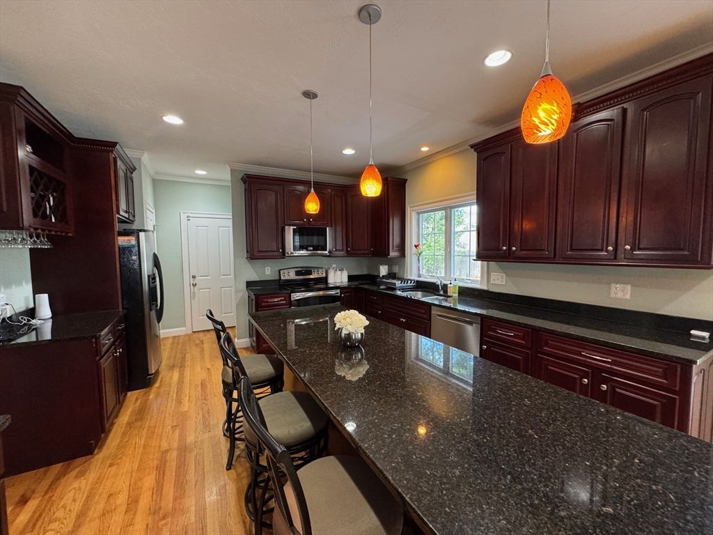 Interior, Kitchen, Pendant Lights, Recessed Lighting, Wood Texture Flooring