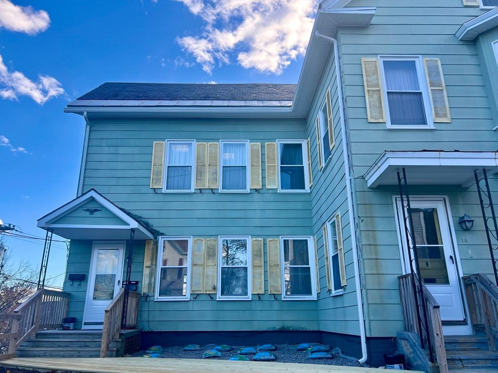 Exterior, Facade, Queen Anne Victorian