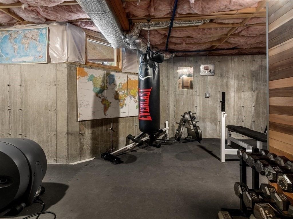 Fitness Equipment, Interior, Wooden Walls