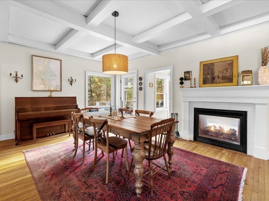 Dining room, Fireplace, Interior, Pendant Lights, Piano, Wood Texture Flooring