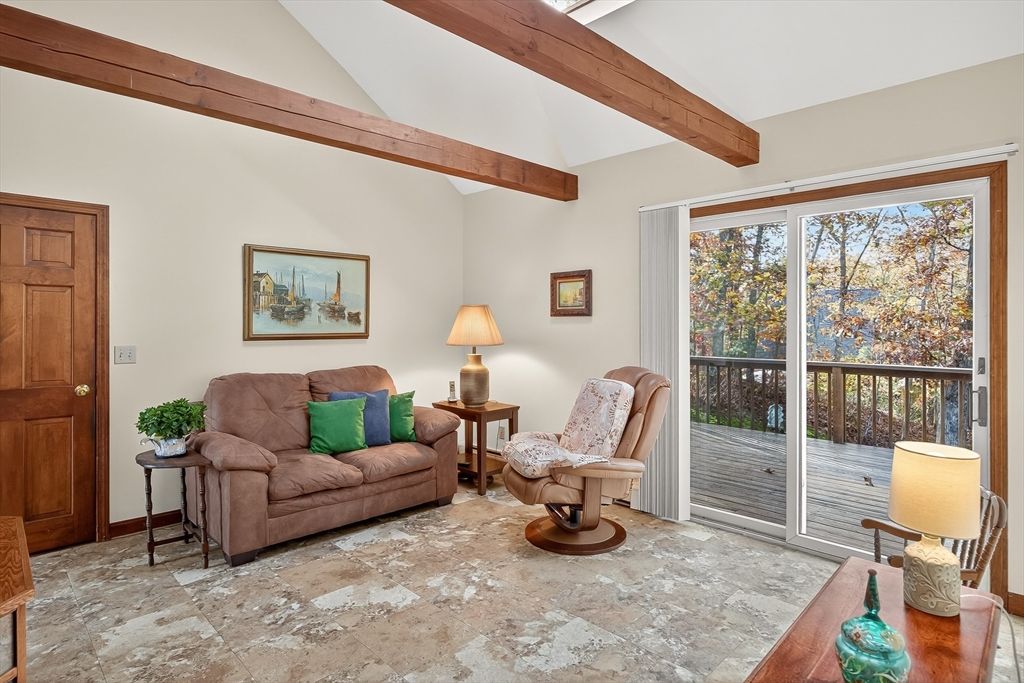Interior, Living room, Wooden Beams