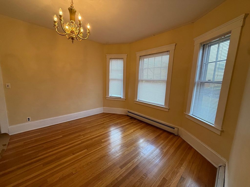 Chandelier, Empty room, Interior, Wood Texture Flooring