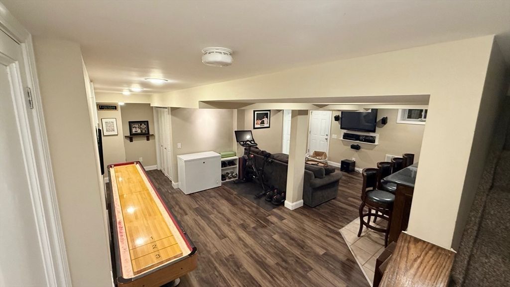 Fitness Equipment, Interior, Wood Texture Flooring