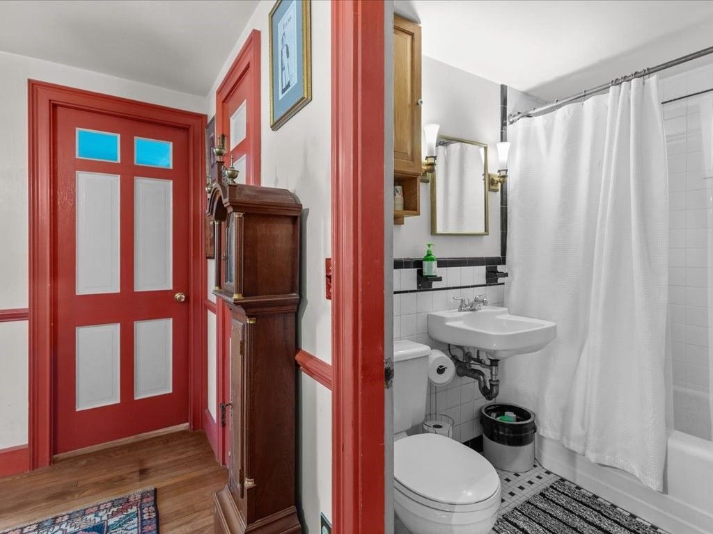 Bathroom, Interior, Wood Texture Flooring