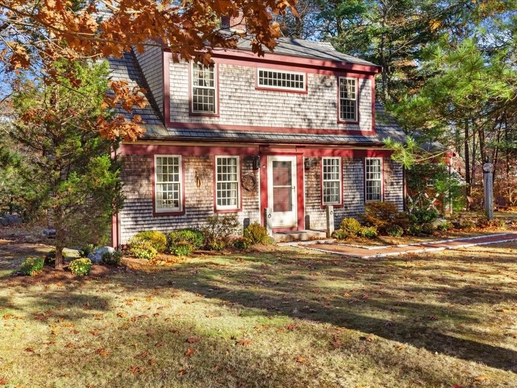 Exterior, Facade, Georgian