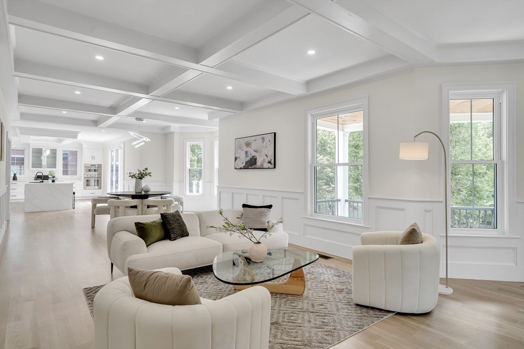 Dining room, Interior, Living room, Recessed Lighting, Wood Texture Flooring