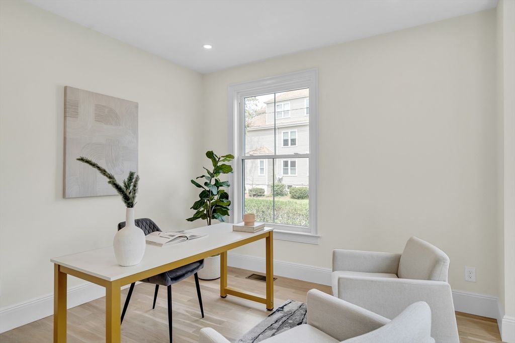 Home Office, Interior, Recessed Lighting, Wood Texture Flooring