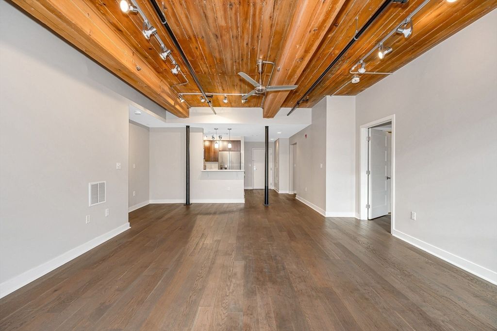 Empty room, Interior, Pendant Lights, Wooden Ceilings, Wood Texture Flooring