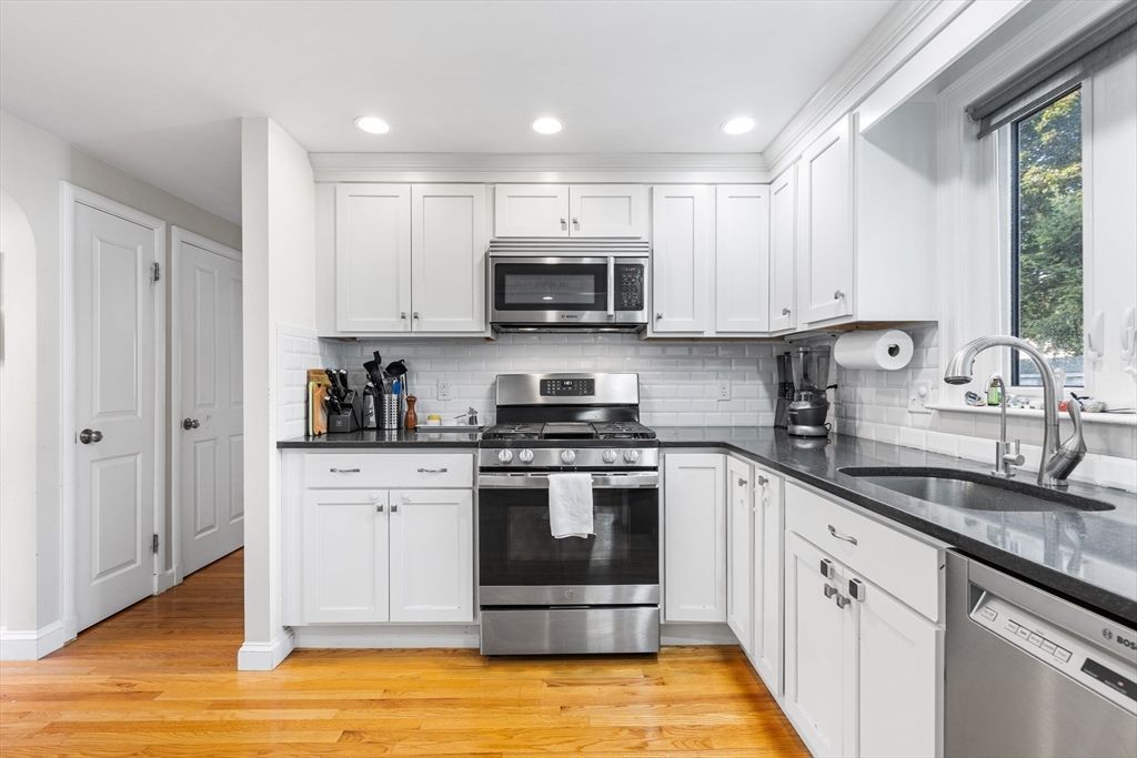 Interior, Kitchen, Recessed Lighting, Stainless Steel Appliances, Wood Texture Flooring