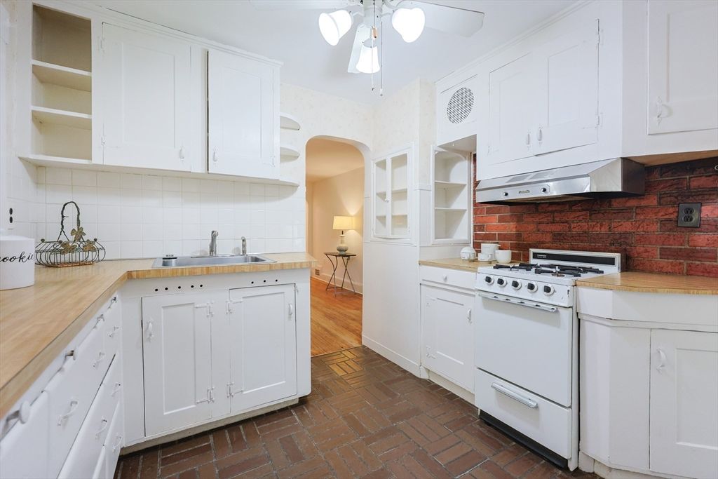 Interior, Kitchen, Stone Walls