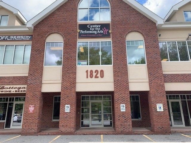 Exterior, Facade, Brick Facade, None