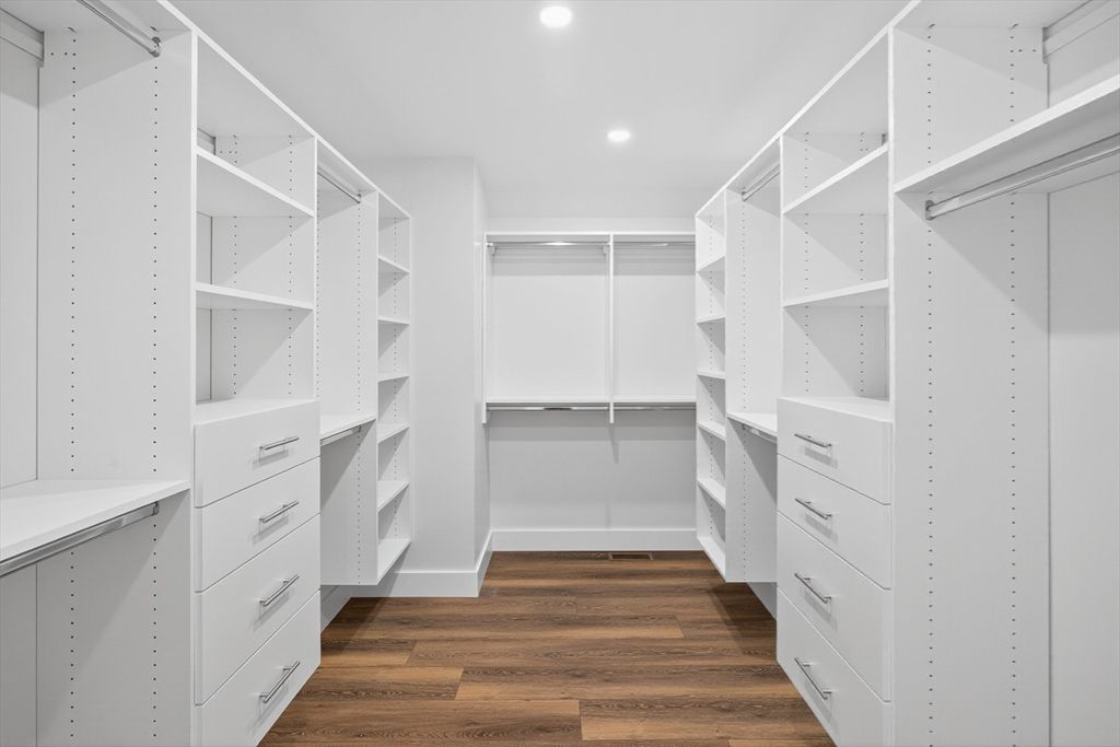 Interior, Recessed Lighting, Walk-in Closets, Wood Texture Flooring