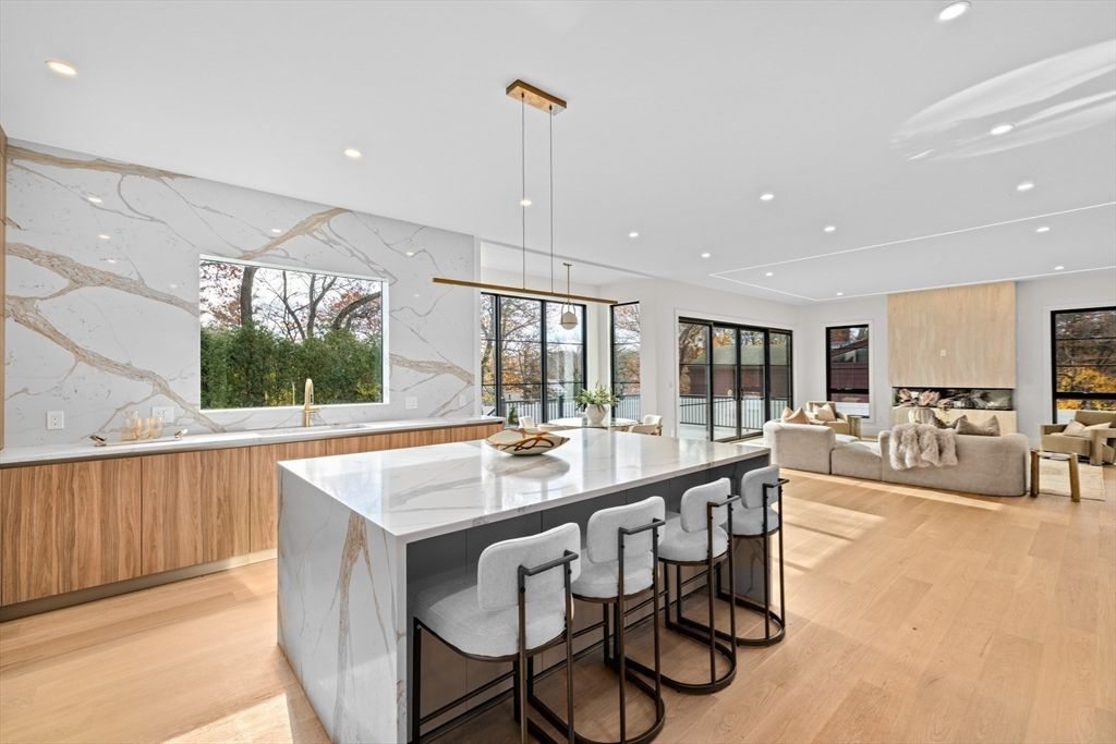 Interior, Kitchen, Living room, Marble Walls, Pendant Lights, Recessed Lighting, Wood Texture Flooring