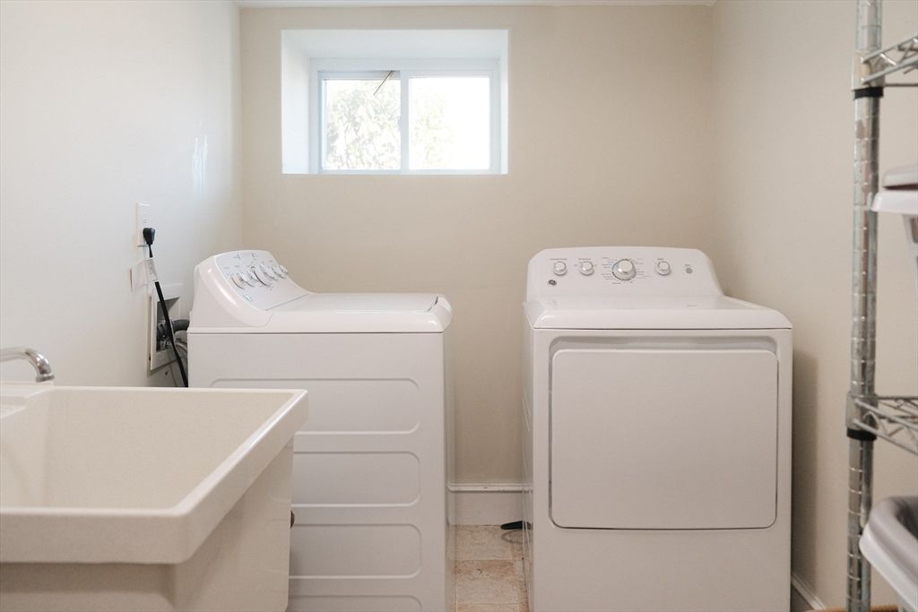 Interior, Utility Closets, Washer