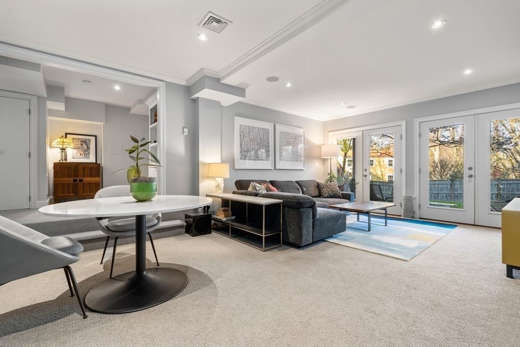 Dining room, Interior, Living room, Recessed Lighting