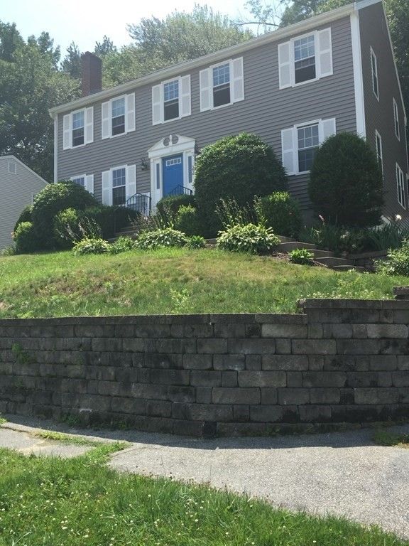 Exterior, Facade, Georgian