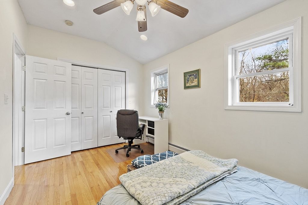 Bedroom, Home Office, Interior, Recessed Lighting, Wood Texture Flooring