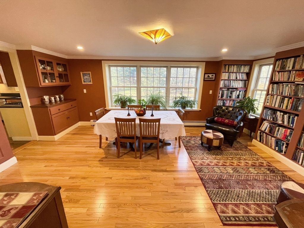 Dining room, Interior, Recessed Lighting, Wood Texture Flooring