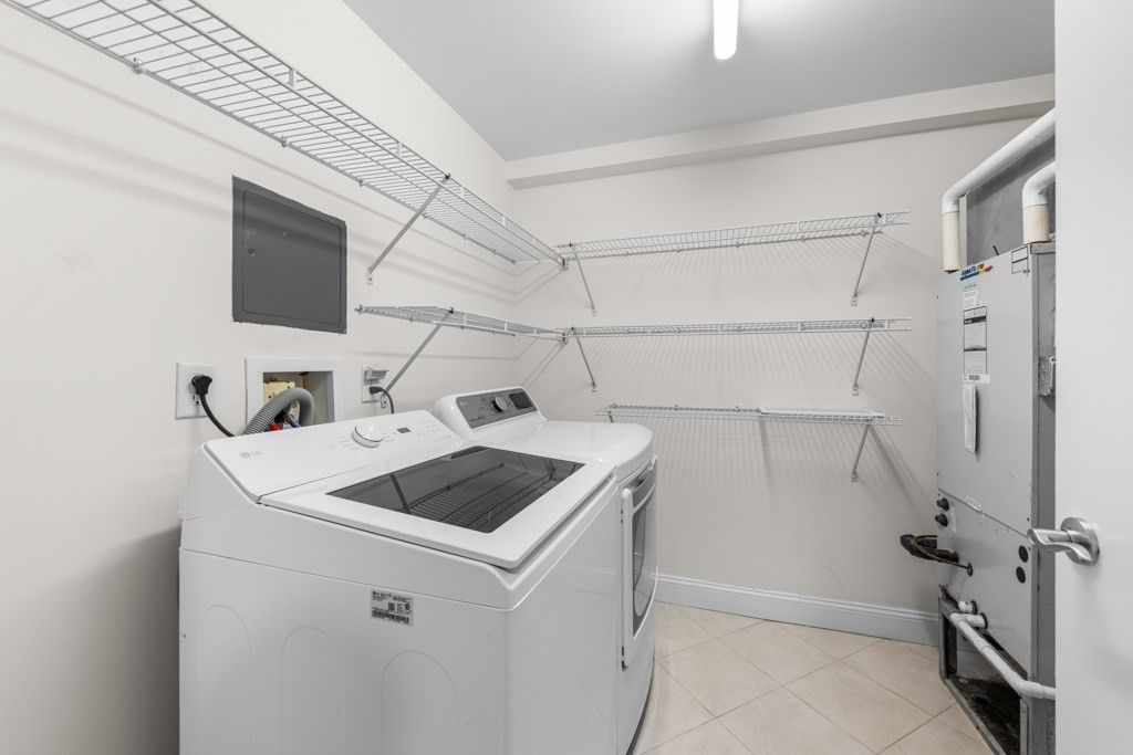 Interior, Utility Closets, Washer