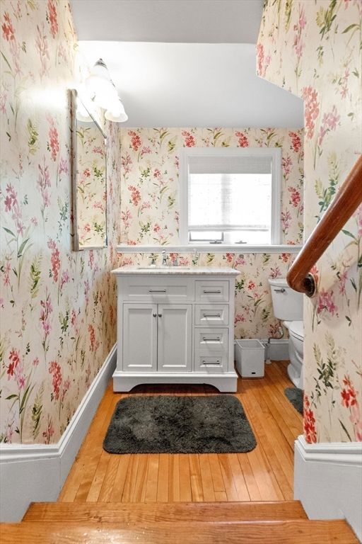 Bathroom, Interior, Wood Texture Flooring