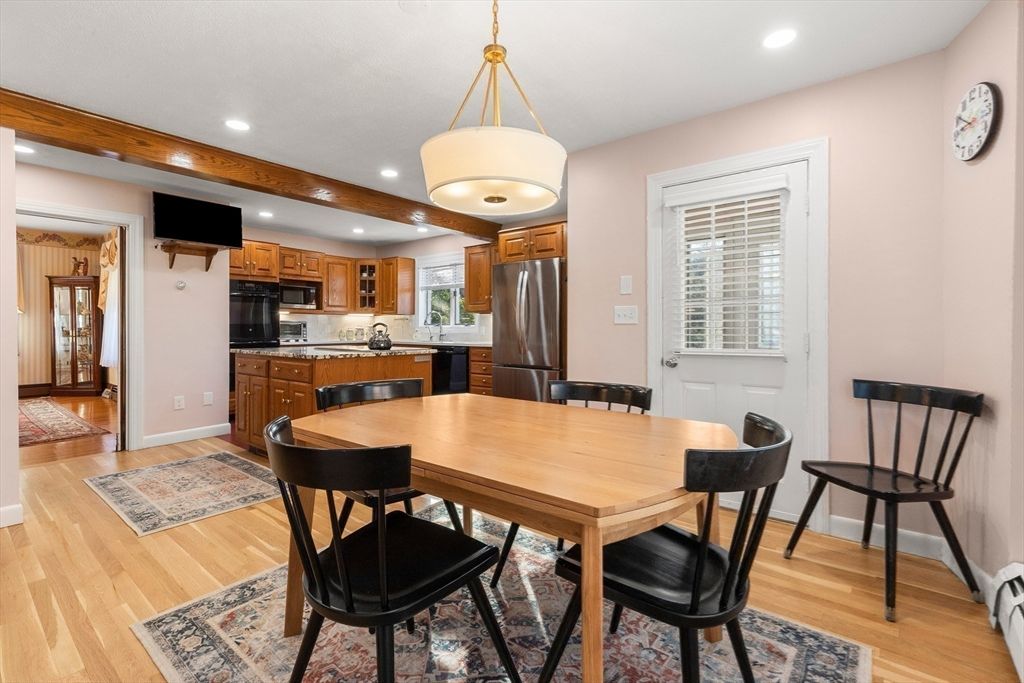 Dining room, Interior, Kitchen, Recessed Lighting, Stainless Steel Appliances, Wood Texture Flooring