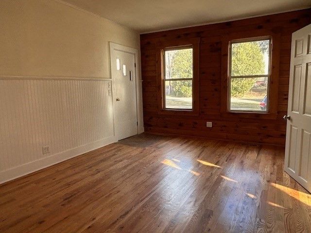 Empty room, Interior, Wood Texture Flooring, Wooden Walls