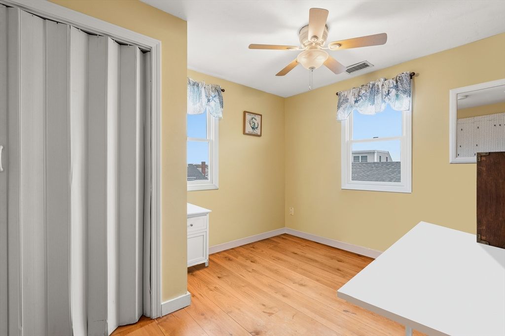 Empty room, Interior, Wood Texture Flooring