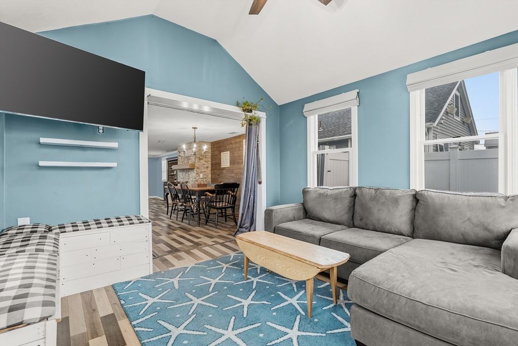 Chandelier, Dining room, Interior, Living room, Wood Texture Flooring
