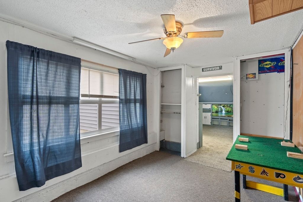 Empty room, Game Room, Interior