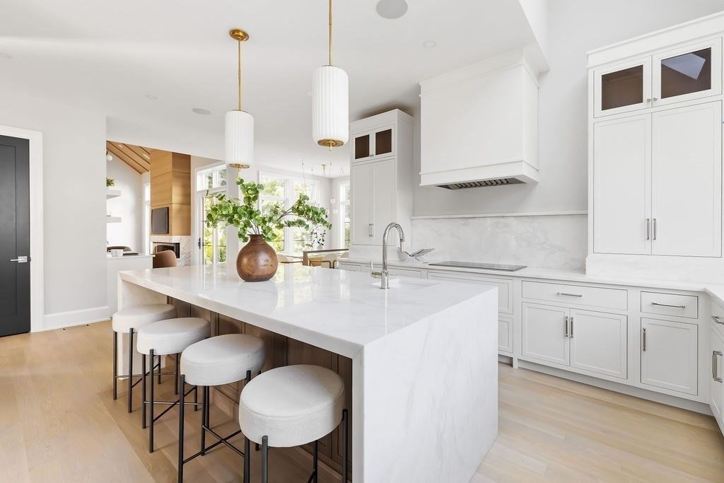Interior, Kitchen, Pendant Lights, Wood Texture Flooring