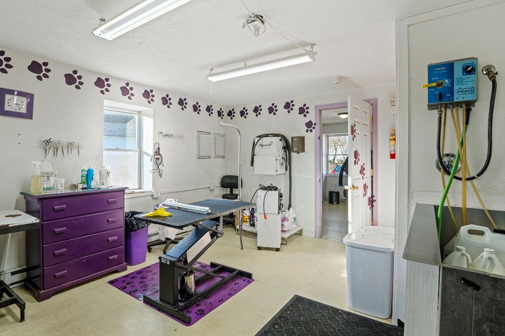 Fitness Equipment, Interior