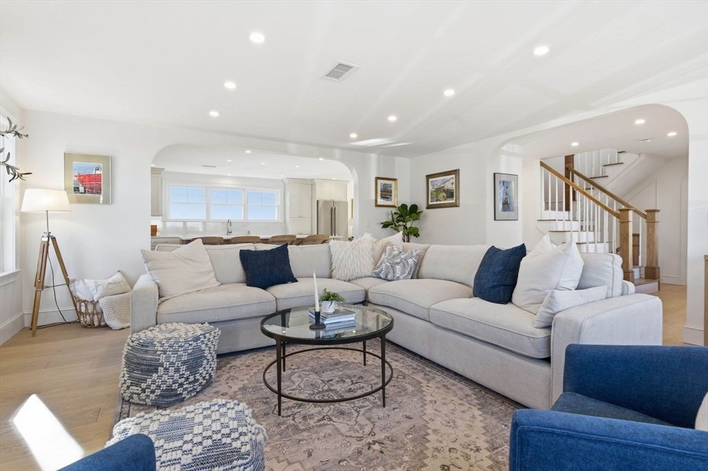 Interior, Kitchen, Living room, Recessed Lighting, Wood Texture Flooring