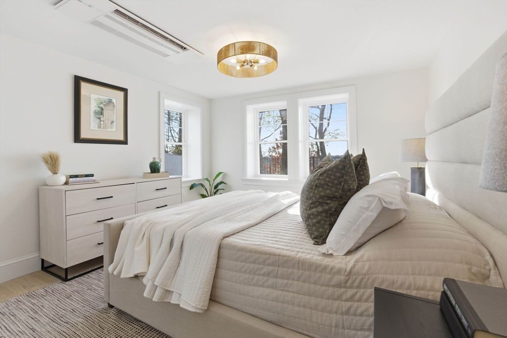 Bedroom, Interior, Pendant Lights, Wood Texture Flooring