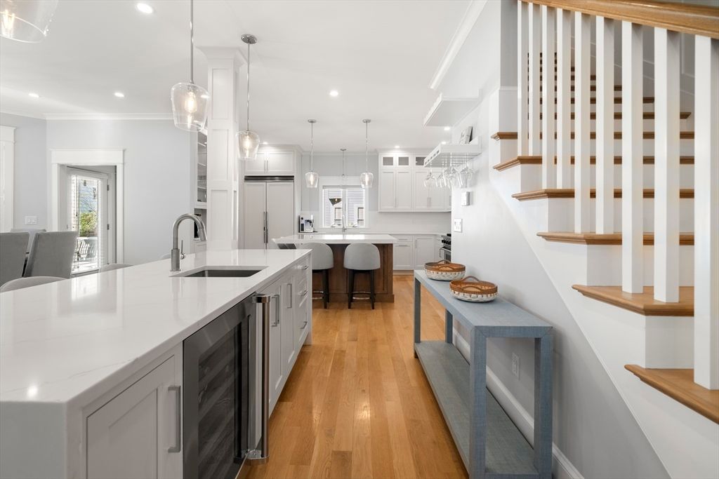 Interior, Kitchen, Pendant Lights, Recessed Lighting, Wood Texture Flooring